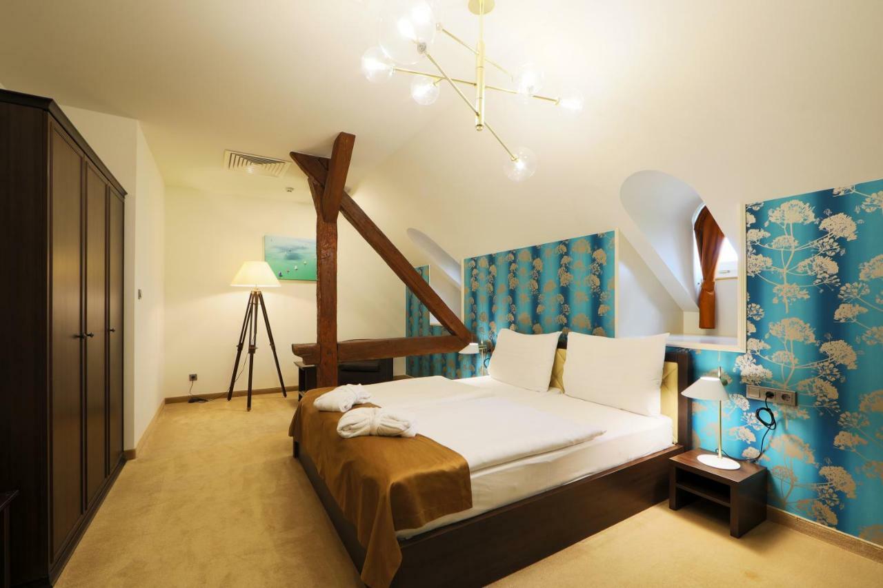 Ipoly Hotel Boutique Rooms & Suites Balatonfured Exterior photo