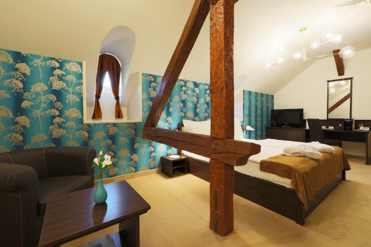 Ipoly Hotel Boutique Rooms & Suites Balatonfured Exterior photo