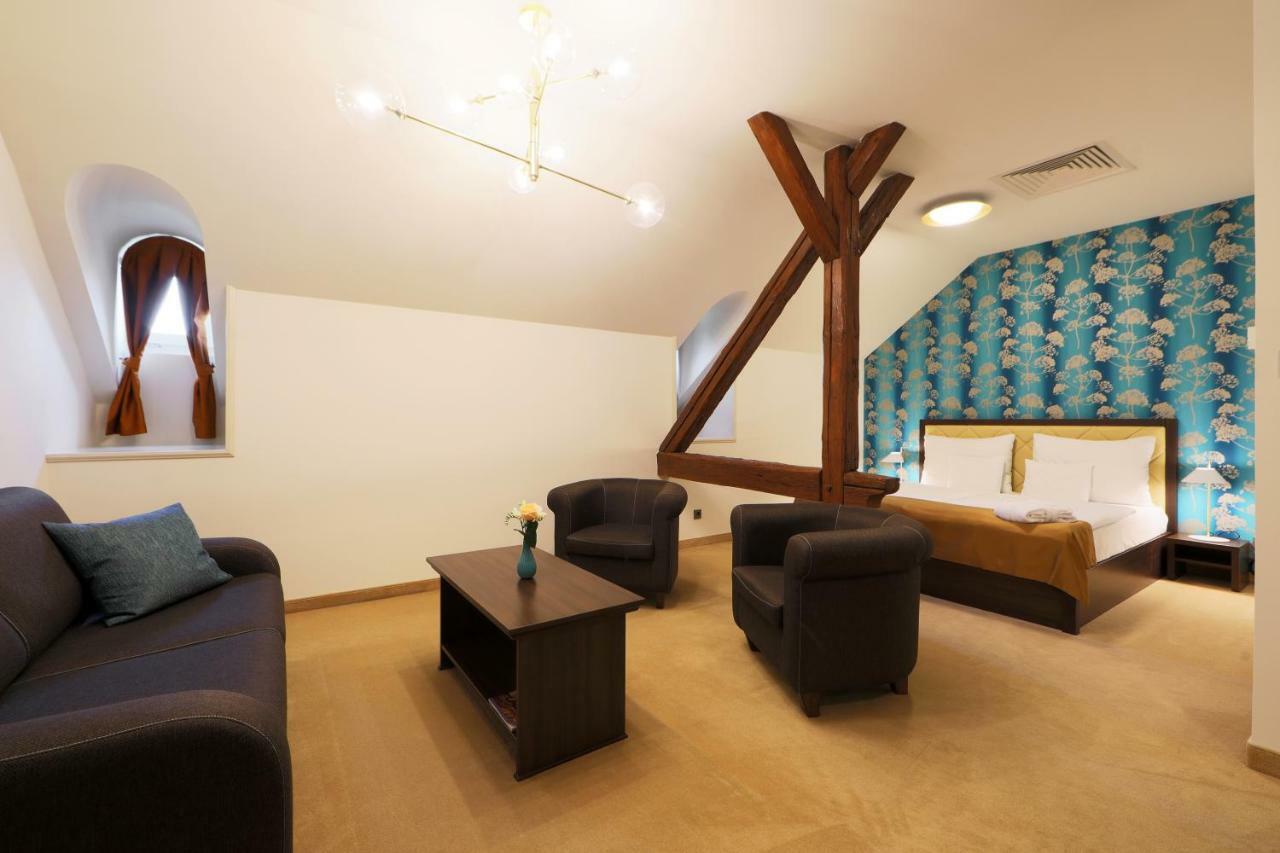 Ipoly Hotel Boutique Rooms & Suites Balatonfured Exterior photo
